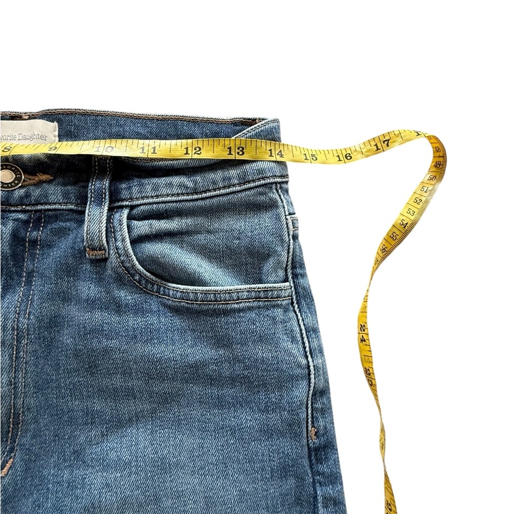 Favorite Daughter Valentina Shortie Jeans - Picture 8 of 11